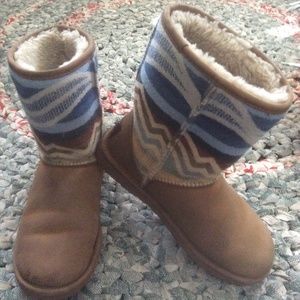 Ugg Australia Classic Short Boots Pendleton size 6